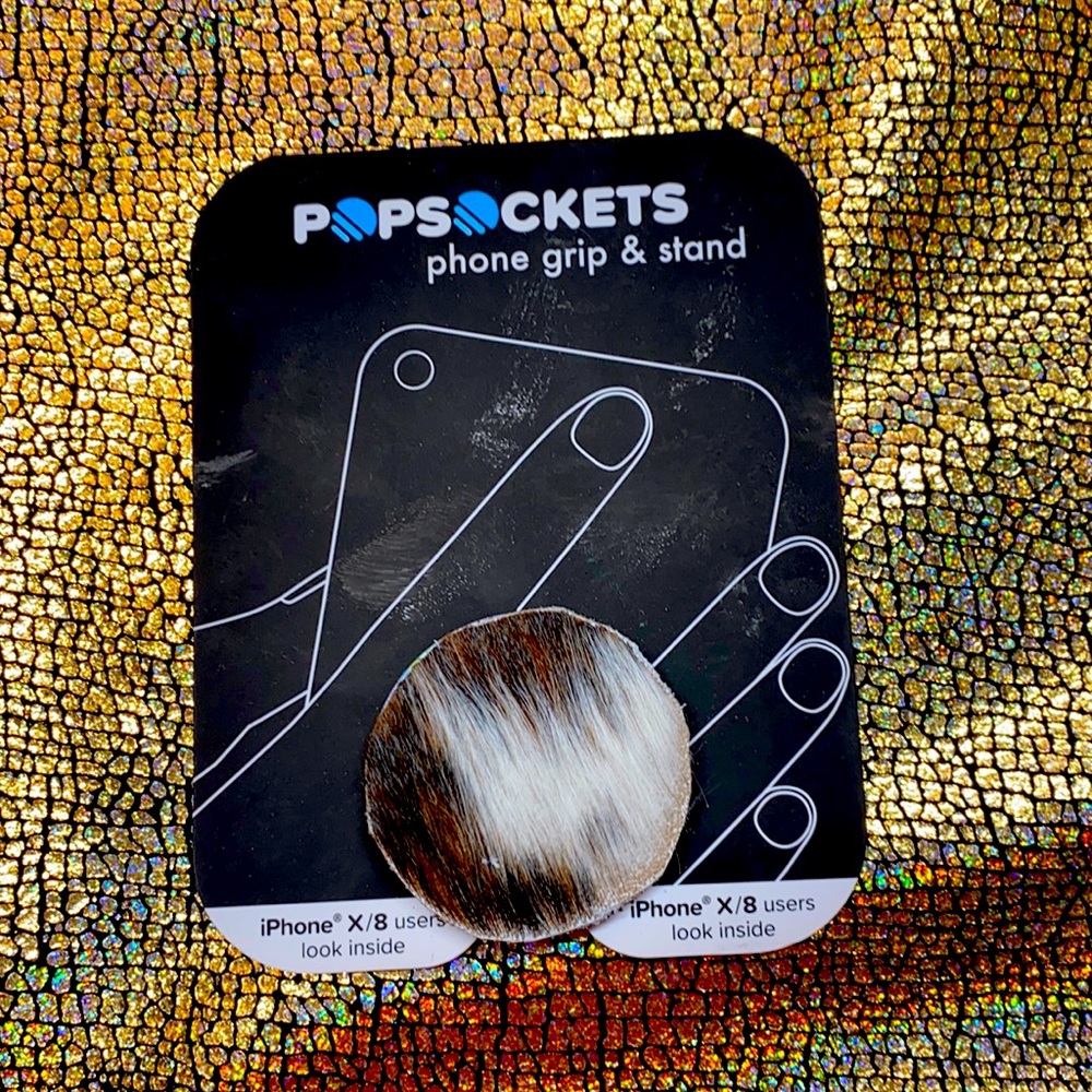 Phone pop socket cow hide.